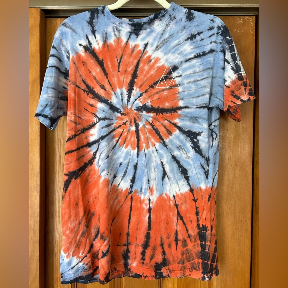 Medium Men’s HUF T-shirt ($5 OBO)